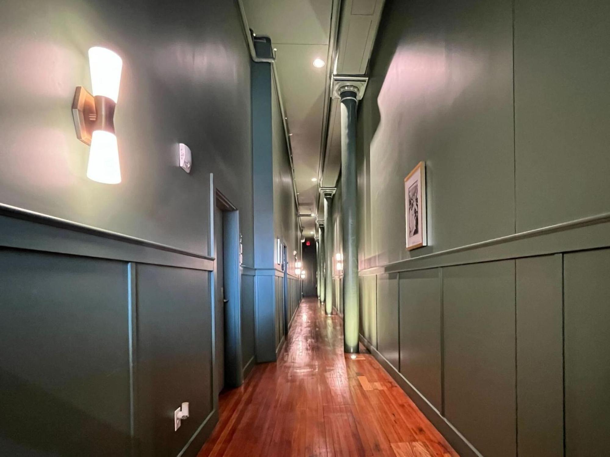 Bright And Modern In # 309 *